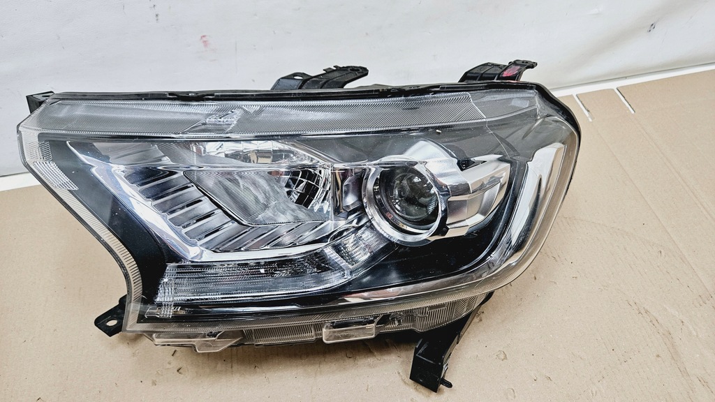 фото №2, Лампа перед ліва ford ranger iv lift ксенон led