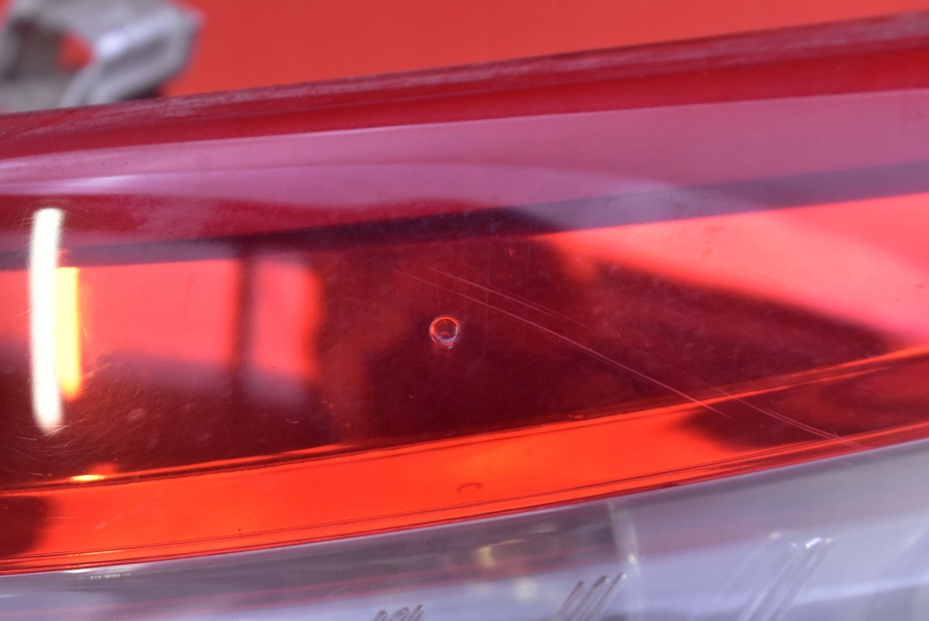 фото №11, Лампа права задня задня 9653547480 citroen c4 picasso 1 i 06-13