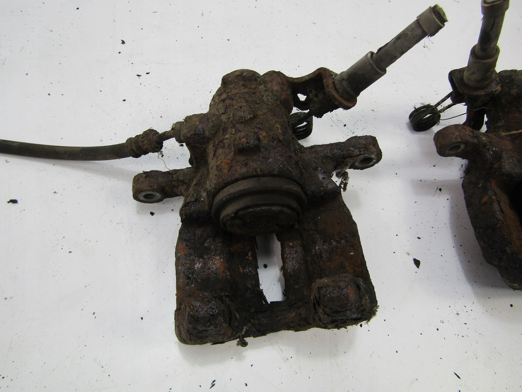 фото №11, Fiat scudo ii 270 суппорт тормозной суппорты задняя левый + правый 2szt