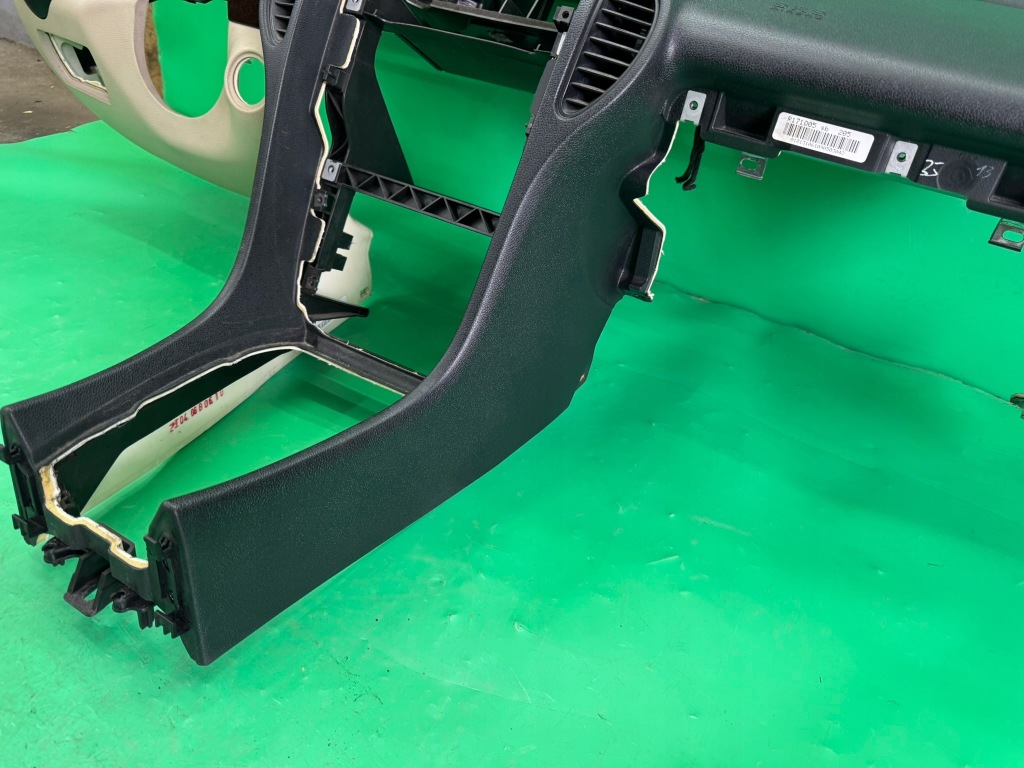 Панель приладів приладова панель приладів подушка подушка безпеки mercedes slk 2 r171 04-11 європа Доставка