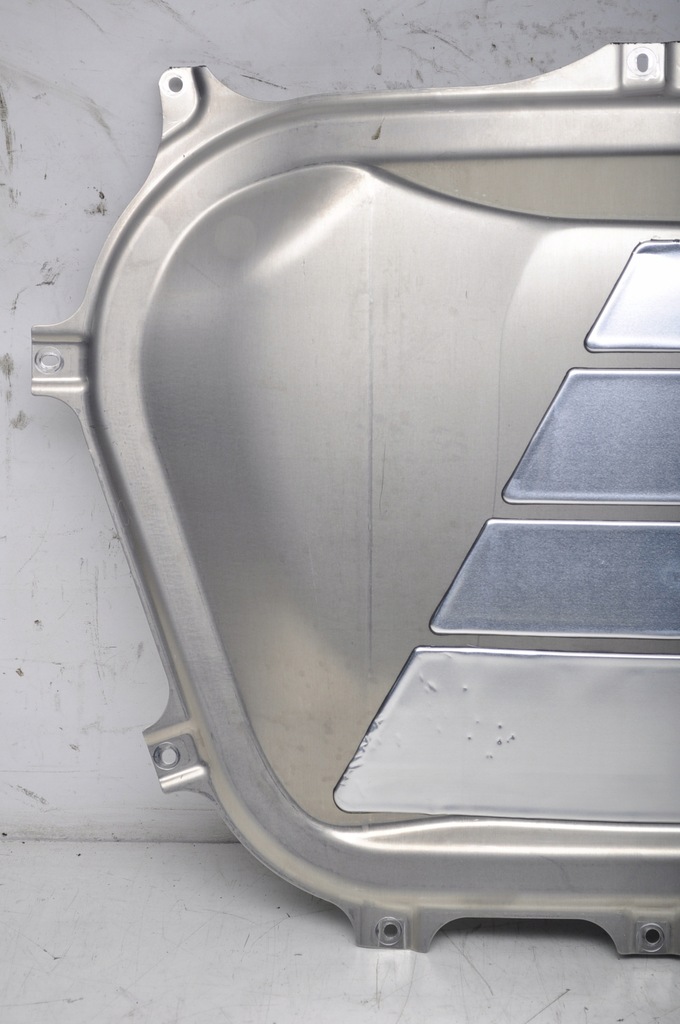 фото №8, Porsche 718 cayman 982 шумоізоляція підкрилок капот