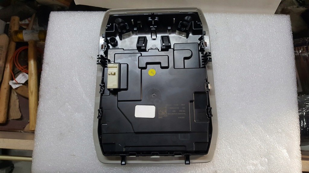 фото №9, Лампа стельовий led- vw golf viii 5h0959561ag демонтаж