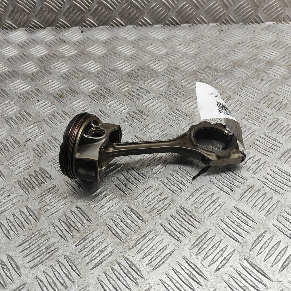 фото №1, Lexus ux 2022 поршень