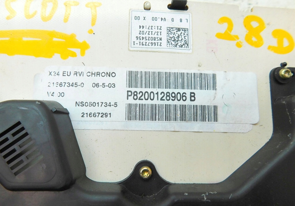 Renault mascott 2.8 03r лічильник прилади спідометр p8200128906b Недорого