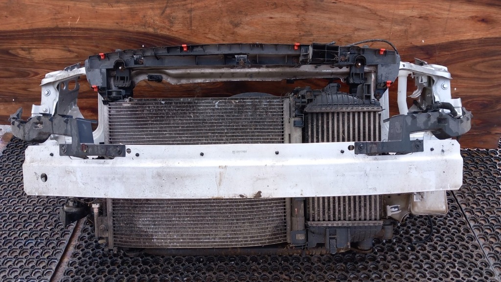 фото №1, Opel meriva b 1.7 cdti pas передний комплект z157