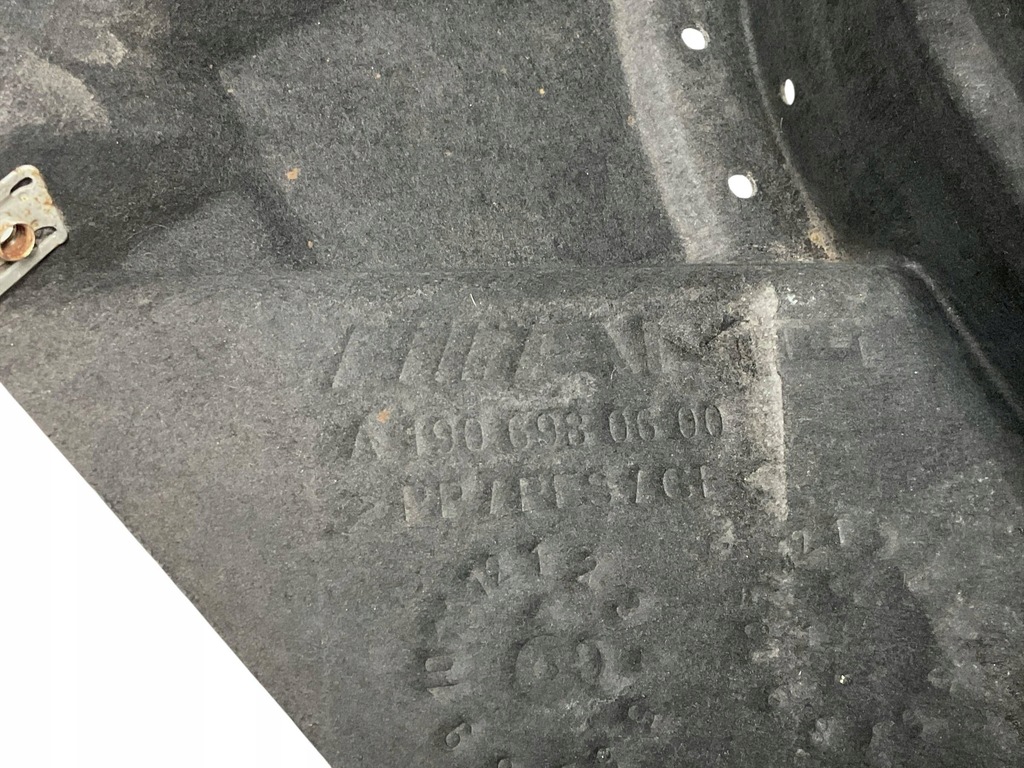 фото №11, Подкрылок передние mercedes amg gt w190 a1906980600 правое 2.432