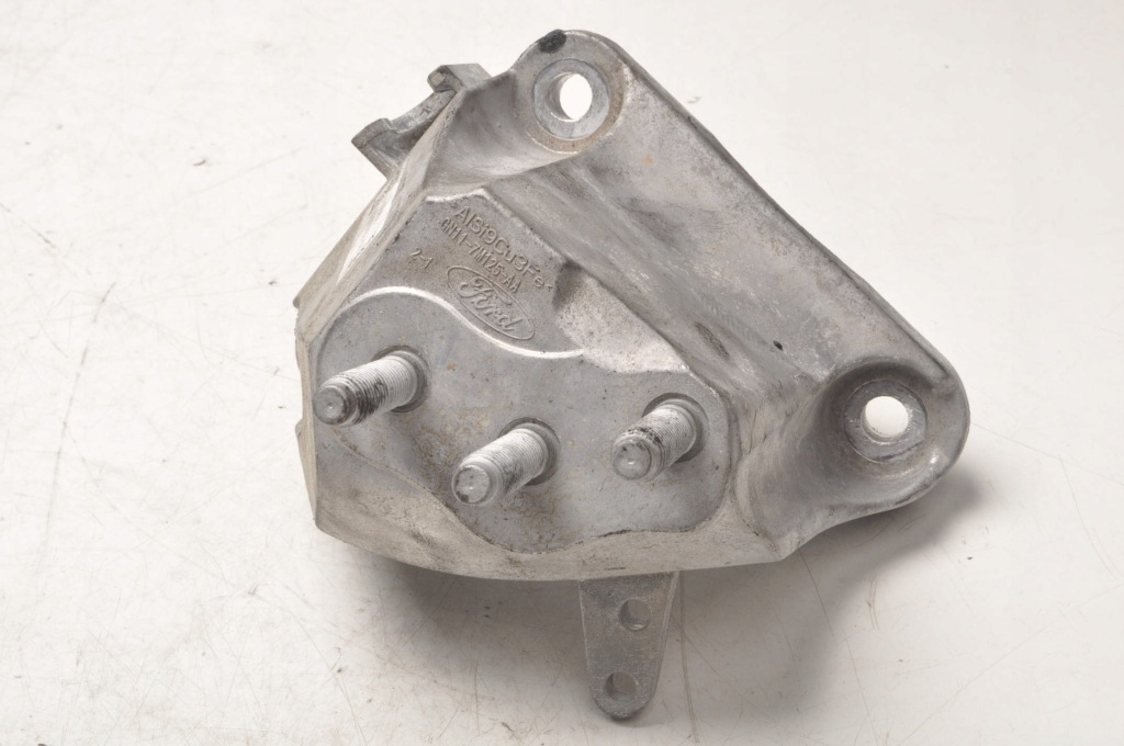 фото №1, Ford ecosport 1.0 кронштейн коробки gn11-7m125-aa