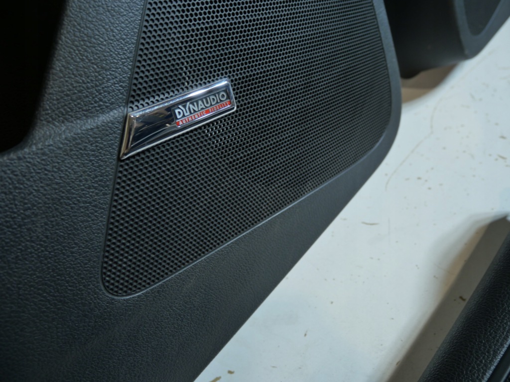 фото №9, Vw tiguan середина обшивки обивка dynaudio 4szt