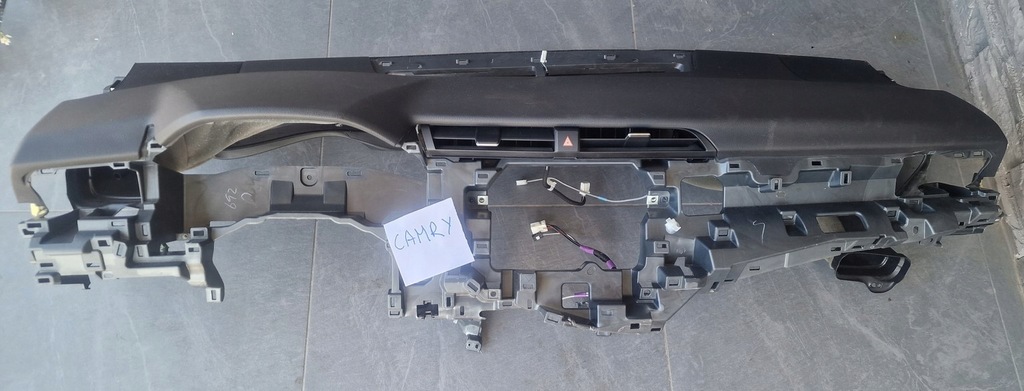 фото №1, Приборная панель приборная консоль подушка безопасности toyota camry viii