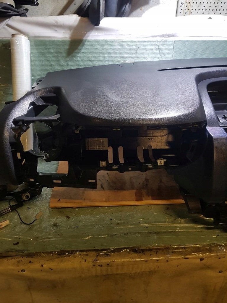 фото №1, Консоль панель приладів europa renault trafic iii