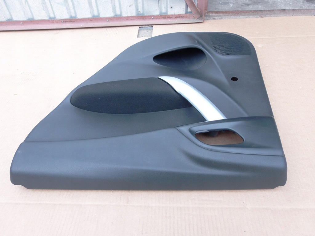 фото №4, Обшивка обивка дверь правый задняя citroen c3 ii