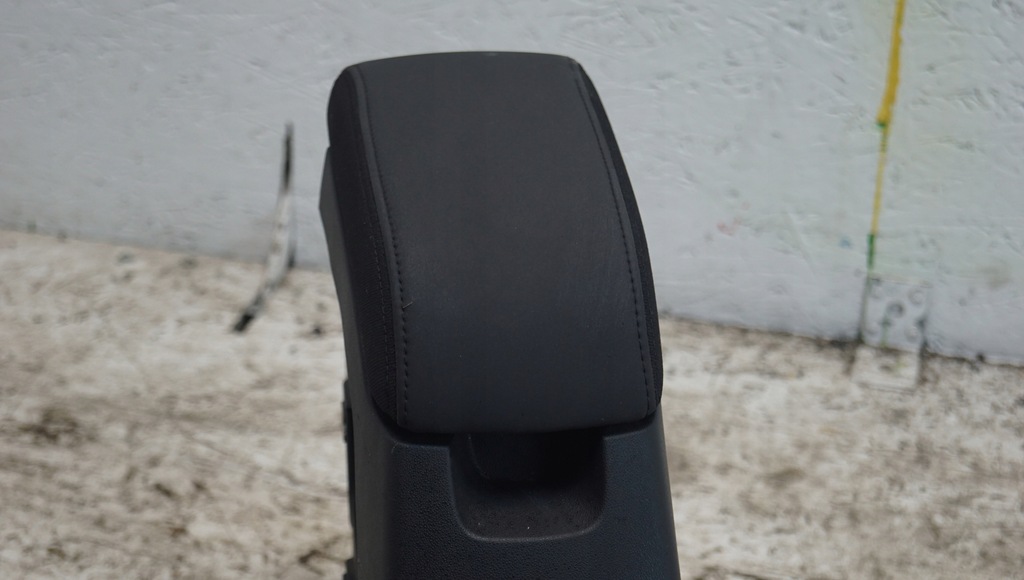 фото №7, Подлокотник туннель средний citroen c4 cactus lift