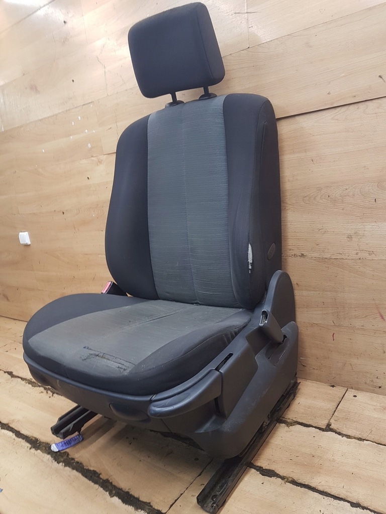 фото №2, Сиденье перед левый водителя renault scenic ii