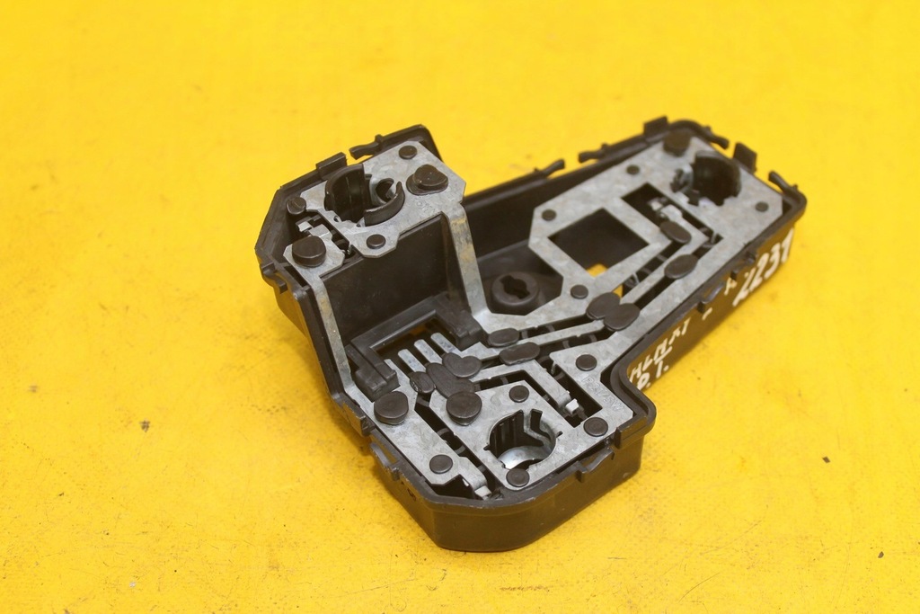 фото №1, Вкладыш лампы правый задняя ford galaxy i fl 7m5945258