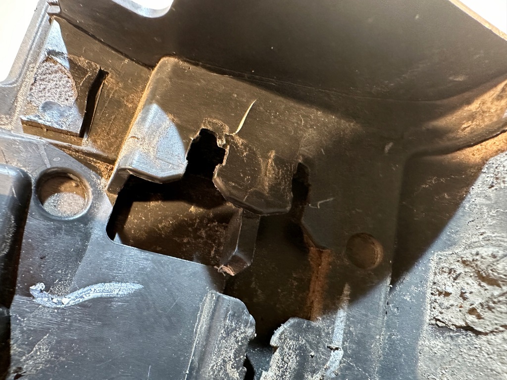 фото №9, Seat cupra formentor молдинг na крыло правый перед