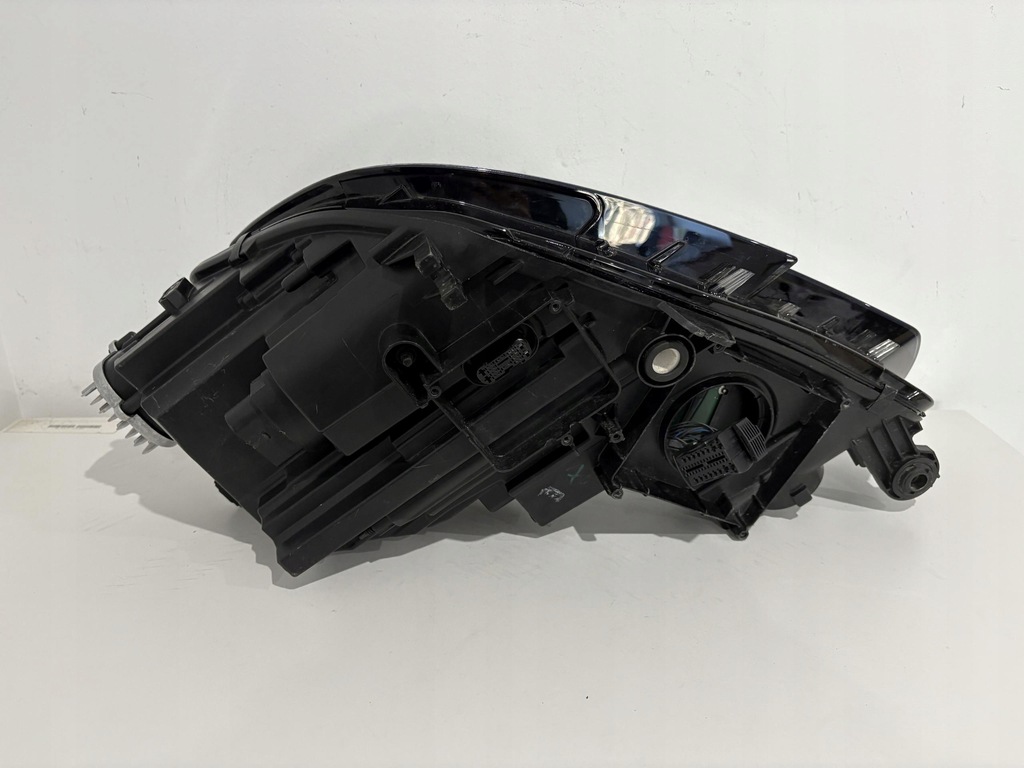 фото №9, Audi a4 b9 16r лампа правый перед full led 8w2941034