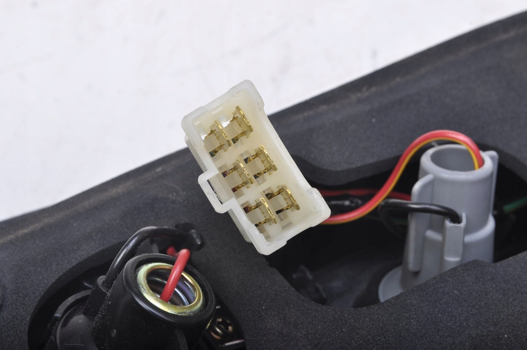 фото №9, Aston martin db7 лампа левая задняя левый задняя