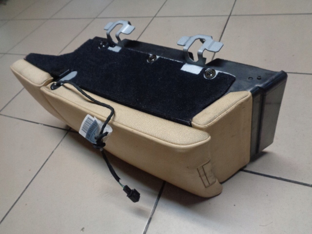 фото №13, Підлокітник vw phaeton 4-пасажирський