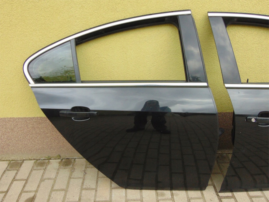 фото №2, Opel insignia дверь правое задняя полный демонтаж