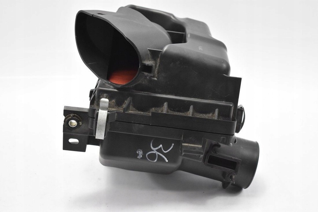 фото №10, Корпус фильтра воздуха nissan juke 1.6 16v 10-