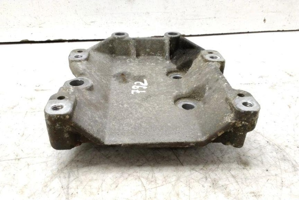 фото №7, Кронштейн кріплення компресора кондиціонера alfa romeo gt 937_ 60630739 1.9l