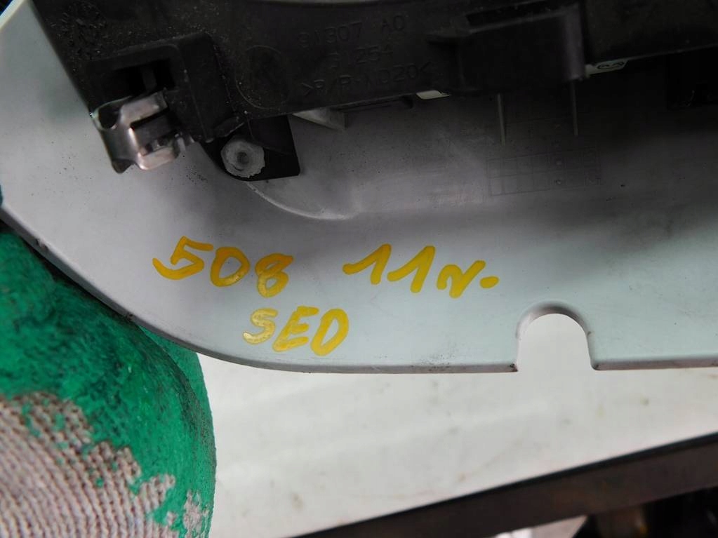 Купить Peugeot 508 i 11r дисплей рамка освещение