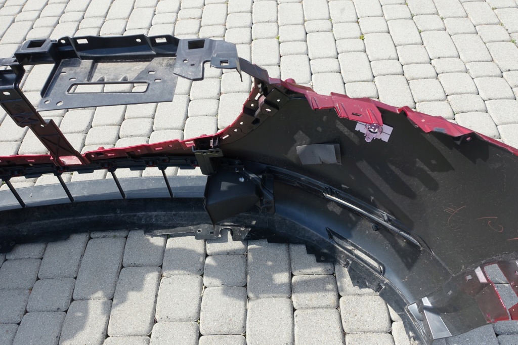 Mazda cx30 cx-30 бампер передній оригінал pdc 48v Доставка