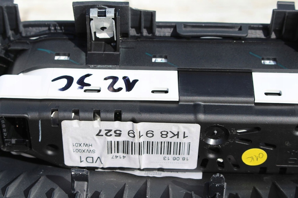 фото №6, Vw scirocco fl приладова панель додаткові прилади прилади 1k8919527 1k8 919 527 1k8857