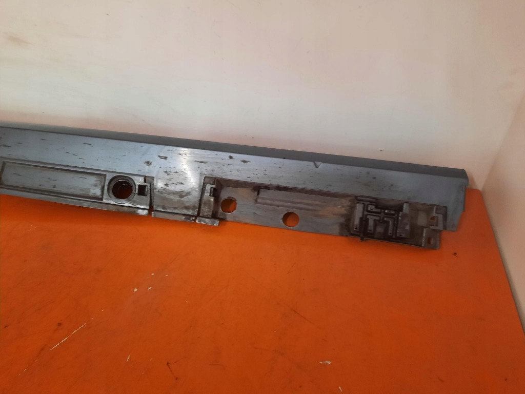 фото №9, Toyota corolla e21 xii 19- молдинг порог наружная правая 7585002230