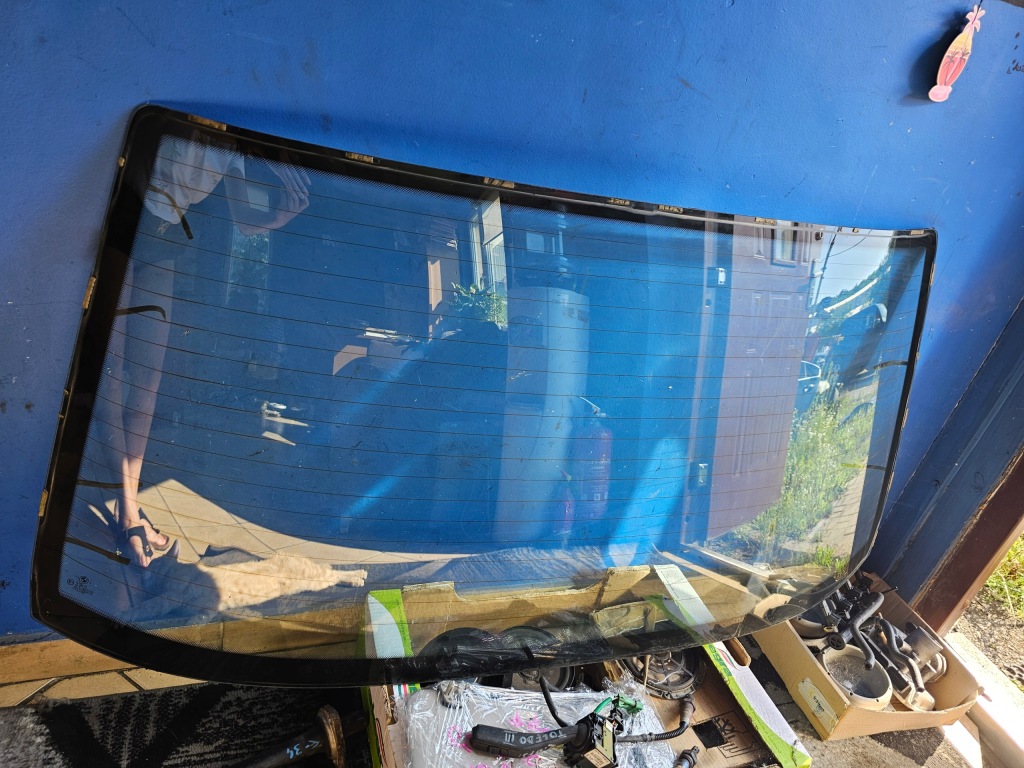 фото №1, Скло задня задня sedan bmw e34 43r-001193