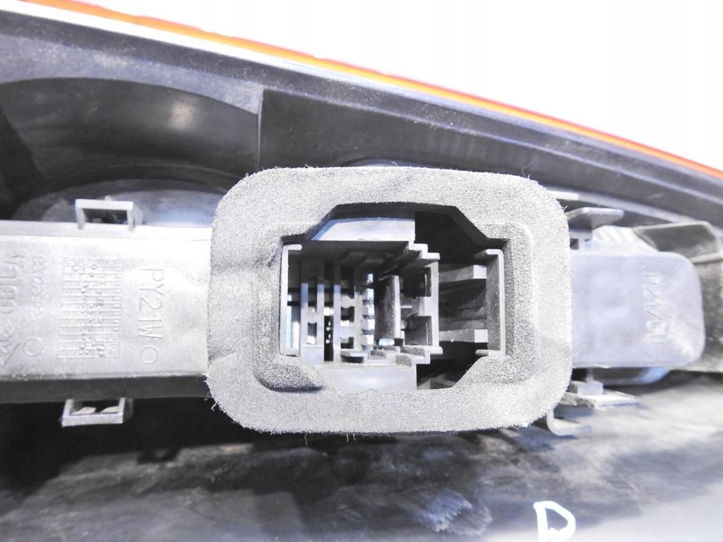 фото №3, Лампа права задня задня renault espace iv 8200027152