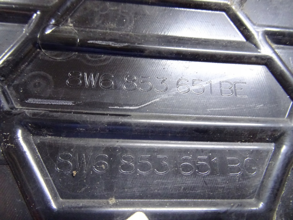 Решітка радіатора бампера хром audi a5 8w6 lift 8w6853651be Оригінал