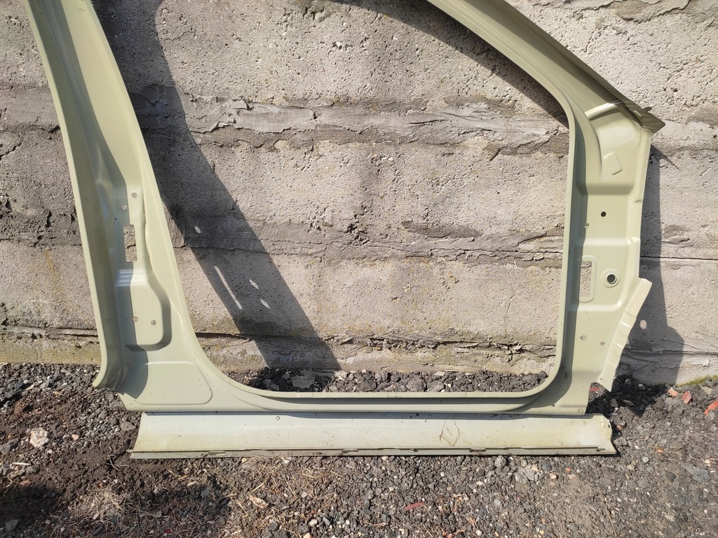 фото №12, Vw golf v vi kombi 1k9 порог блок двигателя левый обшивка