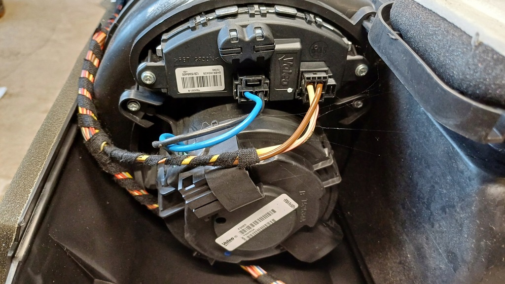 фото №7, Renault megane iv обігрівач комплектна 272700642r