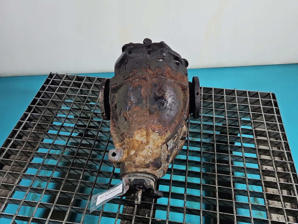 Купити Міст задній диференціал задній mercedes w210 2.2 cdi 125km