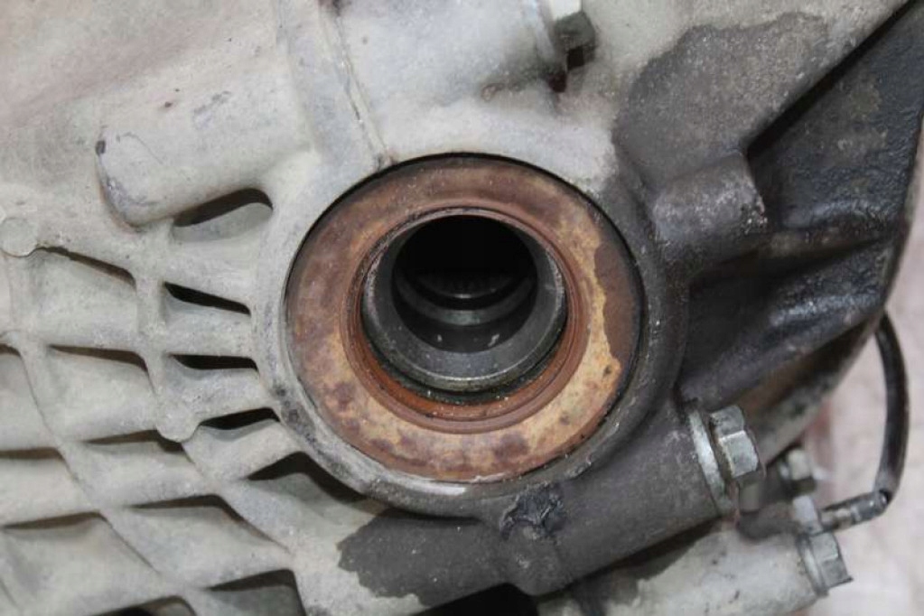 фото №8, Міст диференціал перед передній 4460-310-009 mercedes ml w163 4.3 v8 272 km 97-01