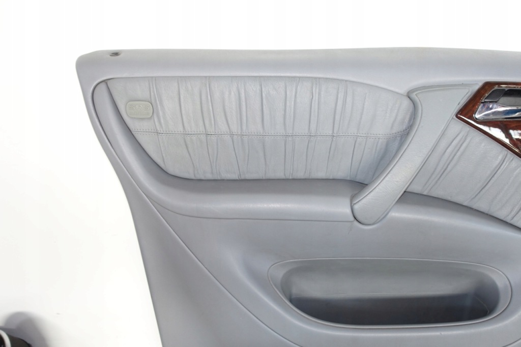 Mercedes w163 ml рестайлинг  обивка дверь обшивка левый перед передний в Украине