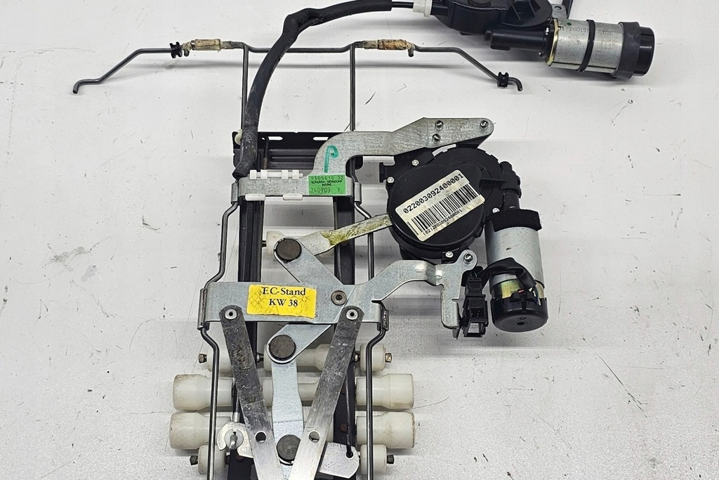 фото №12, Моторчик передний правого сиденье vw phaeton 3d_ 8901013l 3.0l дизель