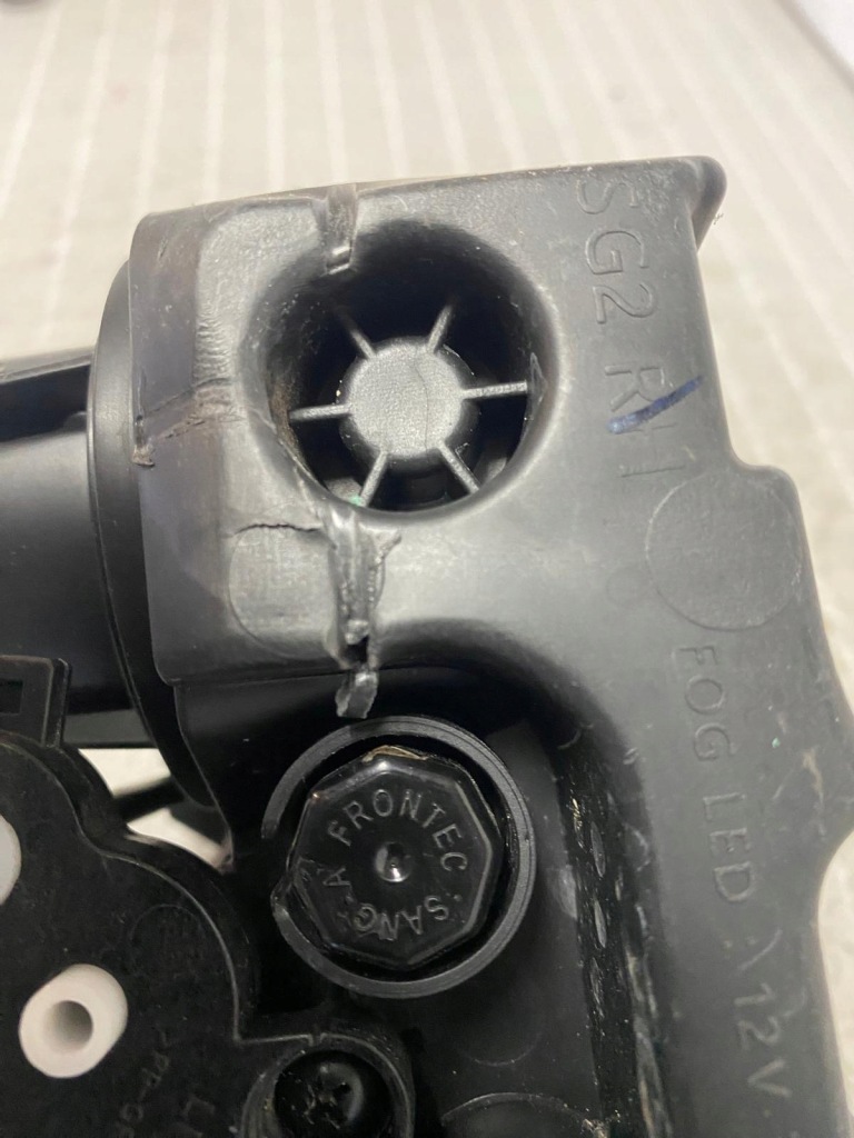 фото №4, Противотуманная фара правый led drl kia niro ii 2 92202-at