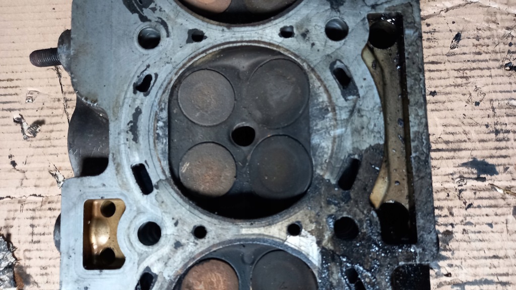 фото №13, Головка двигателя hyundai sonata 2.4b 05r