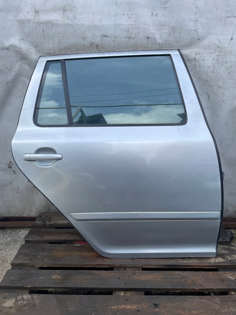 фото №1, Skoda octavia 2 ii kombi дверь правый задняя 9156
