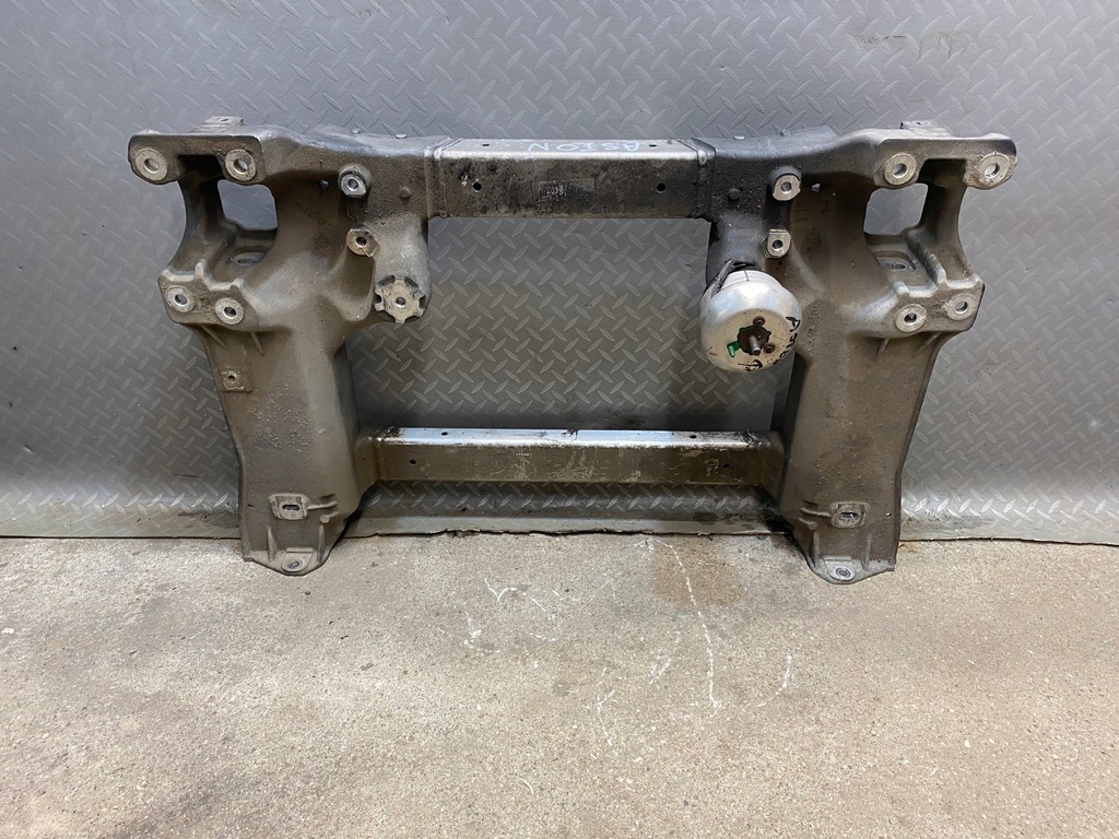 фото №1, Підрамник підрамник підрамник поперечина рама балка підвіска задня aston martin db9