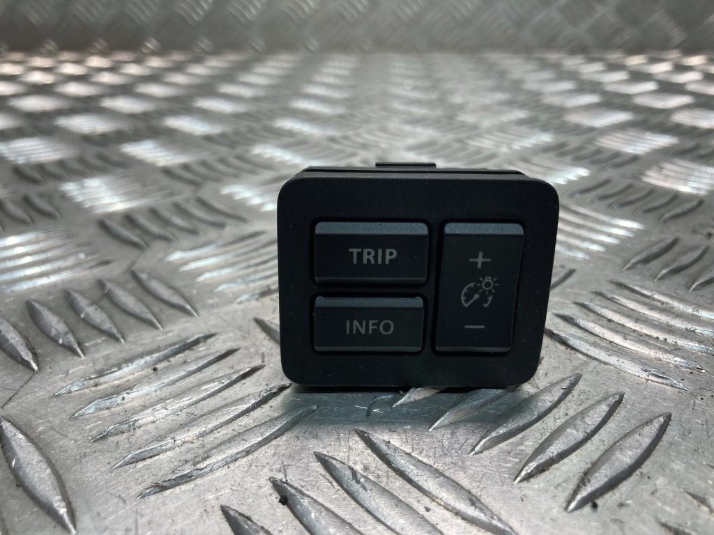 Купити Кнопка перемикач trip інформація suzuki ignis iii 16-