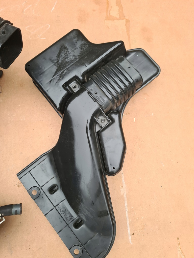 фото №9, Mitsubishi asx 2.0 корпус фільтра повітря