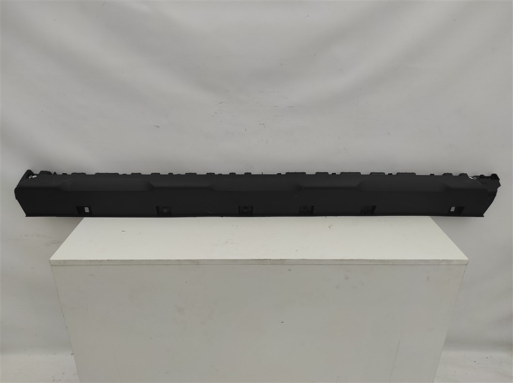 фото №1, Молдинг порог правая dacia duster ii 2 po 2017