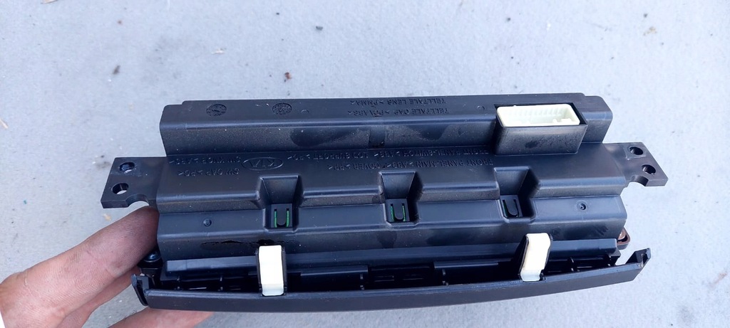 фото №2, Kia venga дисплей