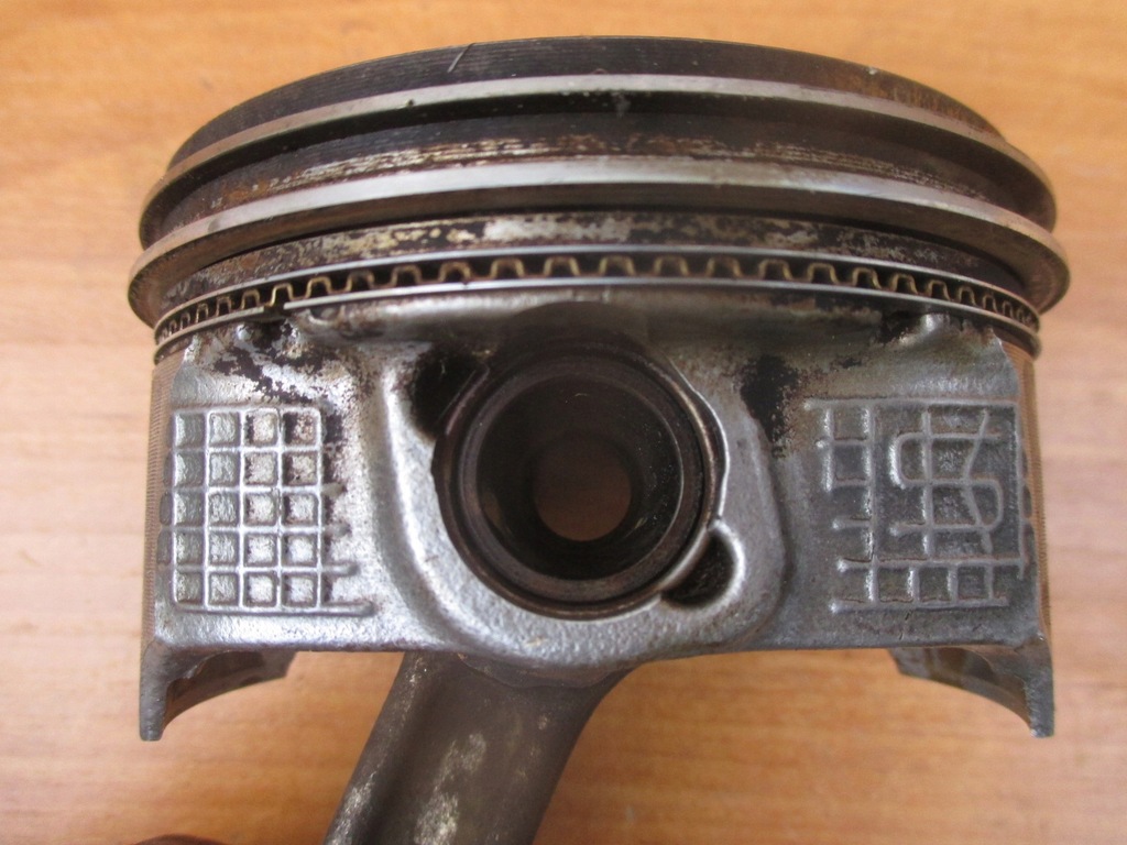 фото №9, Поршень шатун opel 2.2 16v z22yh astra h zafira b vectra c signum 086153 +