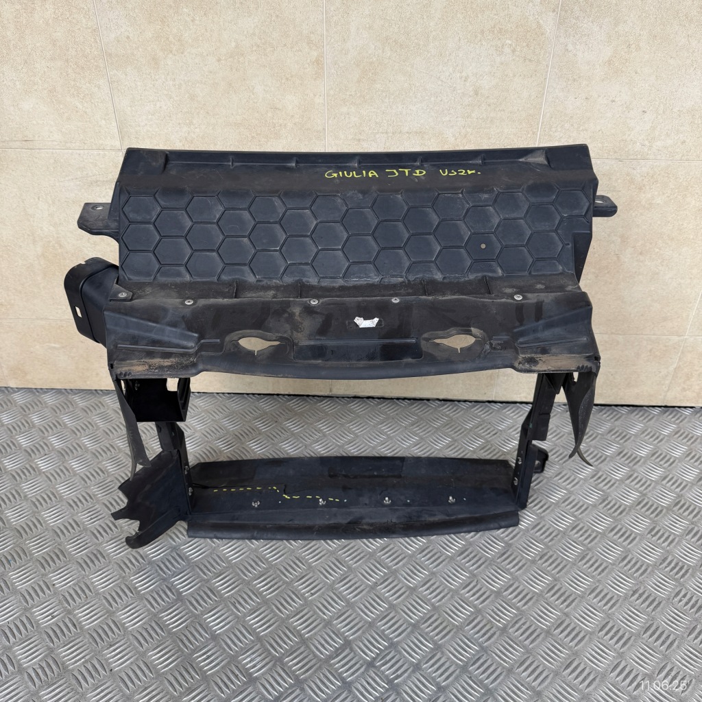 Купить Воздуховод воздуха alfa romeo giulia jtd