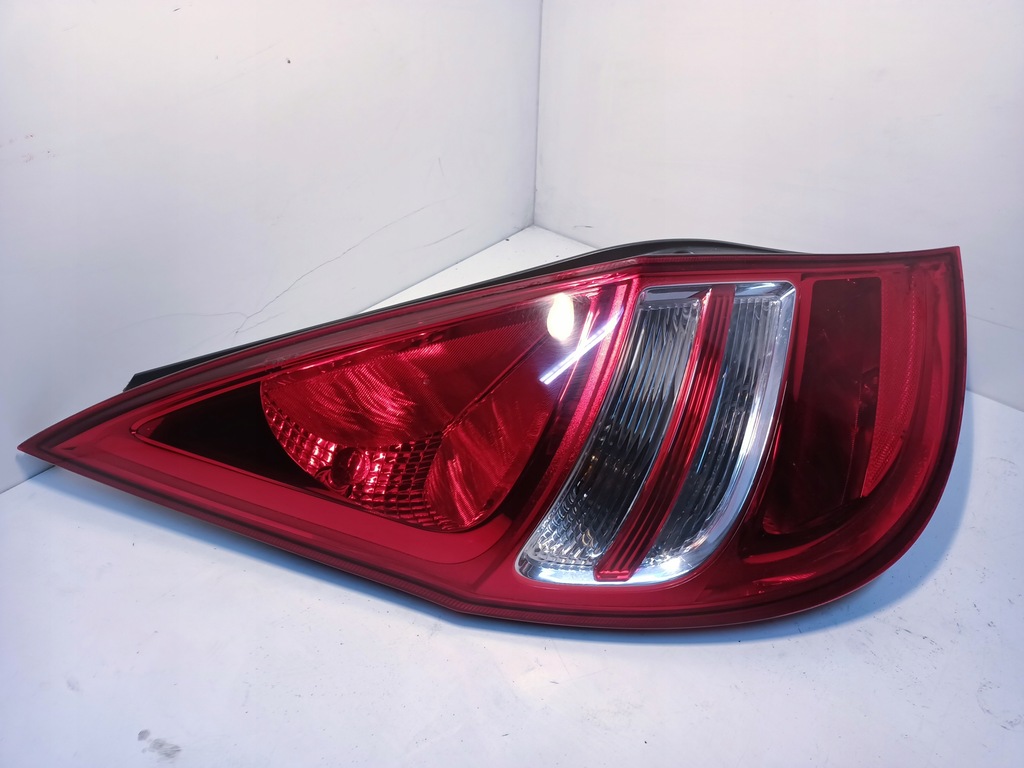фото №7, Hyundai i30 hb лампа правый задняя задняя 92402-2r0 07-