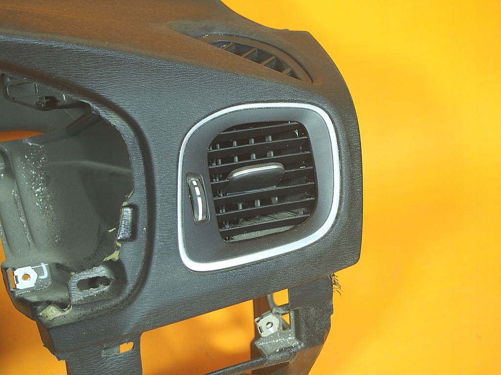 фото №8, Volvo v40 ii панель приладів приладова консоль rhd uk оригінал